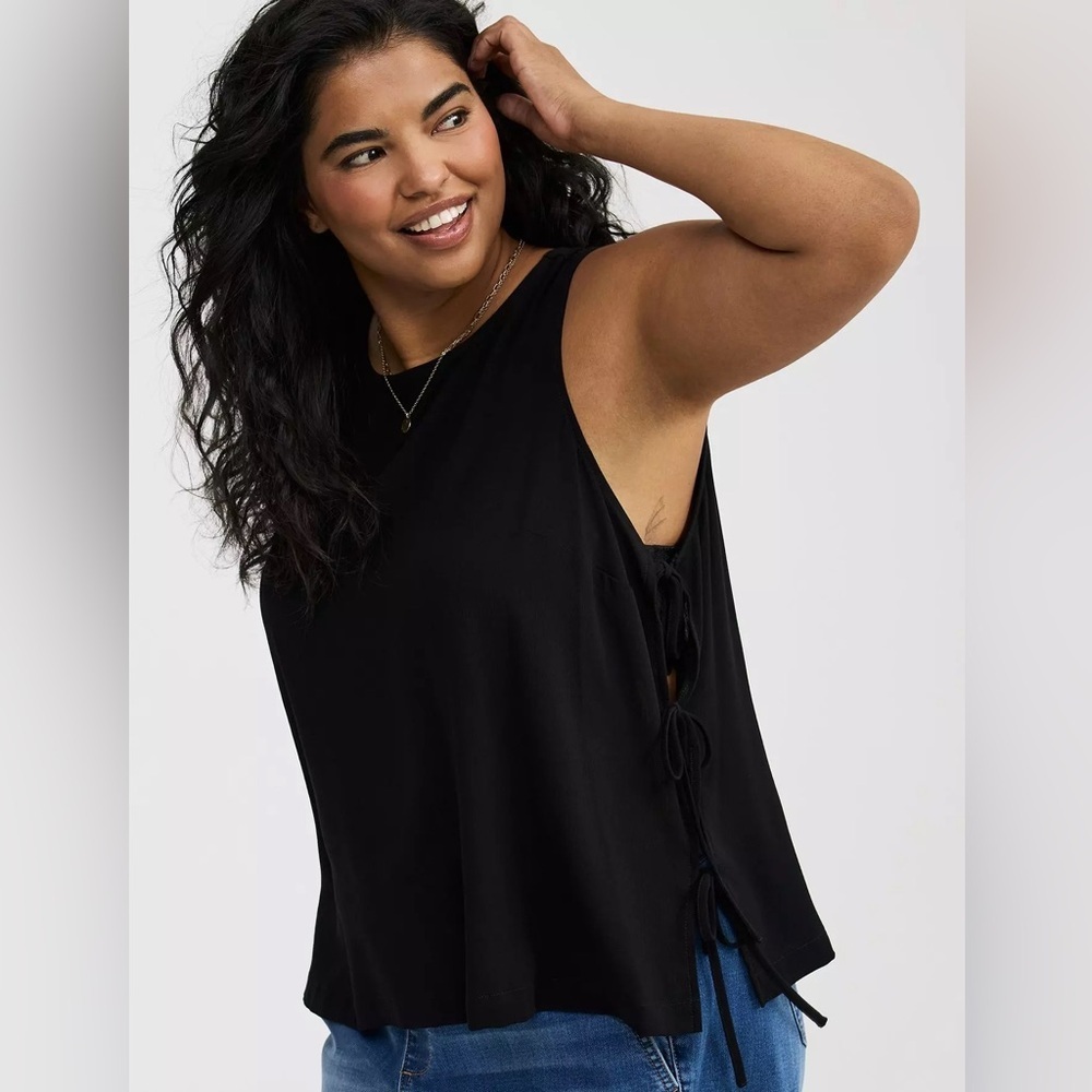 torrid Black Sleeveless Tank with Side Tie Detail - Picture 2 of 11